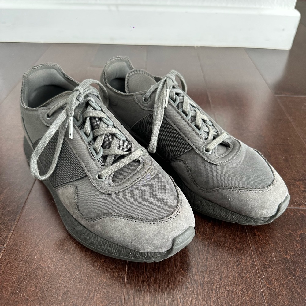 Daniel Arsham x Adidas collab limited edition sneakers size 8.5 Women’s